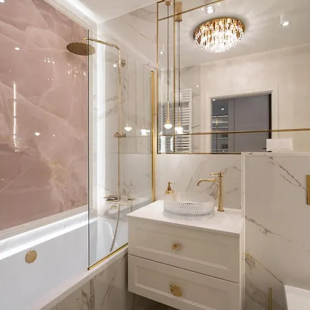 Luxury Gold Apartment Gdansk