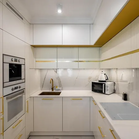 Luxury Gold Apartment *