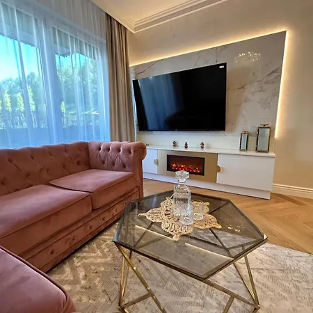 Luxury Gold *